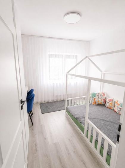 3 Camere Decomandat 88mp+ Parcare Subterana Ovidiu Sud Vedere Lac