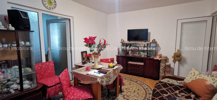 ► Scoala 8 Intim 2 Camere semiDecomandate 42m² Mobilat Utilat Centrala pe Gaze - 3