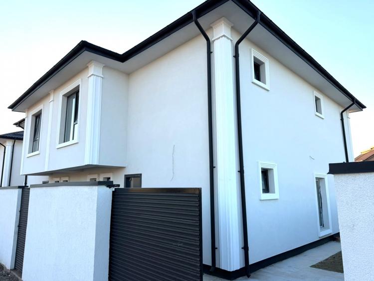 Vanzare Duplex P+1+Pod /4 camere/str Celofibrei-Crisul Repede