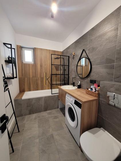 Apartament 3 camere modern, 60 mp, parcare! Zona Teilor!