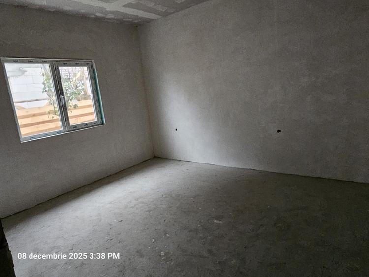 Casa in zona centrala a loc. Lumina, comision 0%