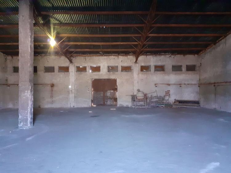 Zona metrou Republica, Industriilor - hale diverse dimiensiuni