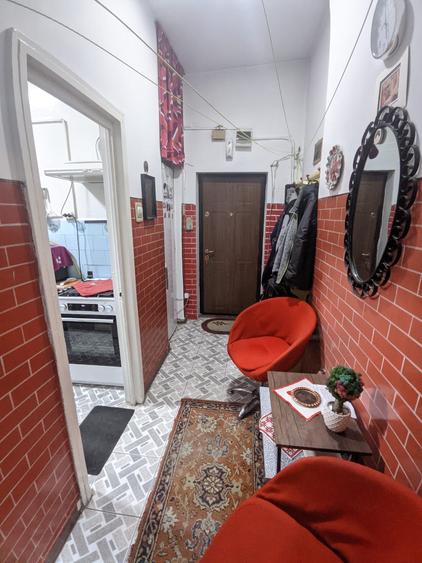Apartament de vânzare, 3 camere, 58 mp, Horea vis-a-vis de Facultatea de Litere