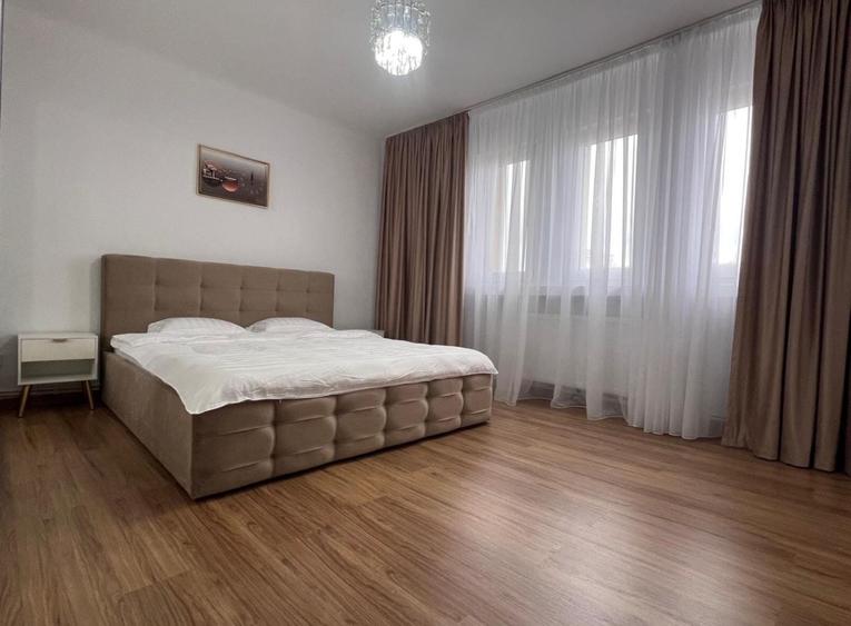 Apartament 3 camere Lux+CTP langa metrou Piata Romana