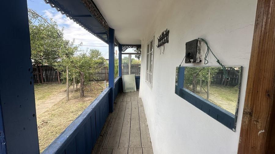 Casa traditionala+teren 1172mp intravilan in Lunca Corbului, Arges