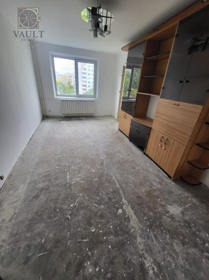APARTAMENT 3 CAMERE-DECOMANDAT-TRAFIC GREU-ELECTROMAGNETICA-TUTUNARI