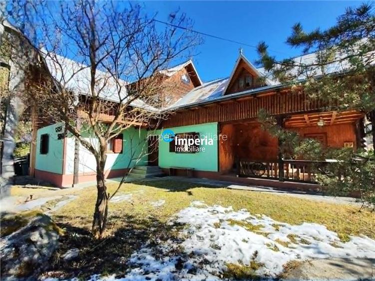 Pensiune/Cabana 394 mp Pojorata - Bucovina | 7 dormitoare |Teren 750 mp - 12