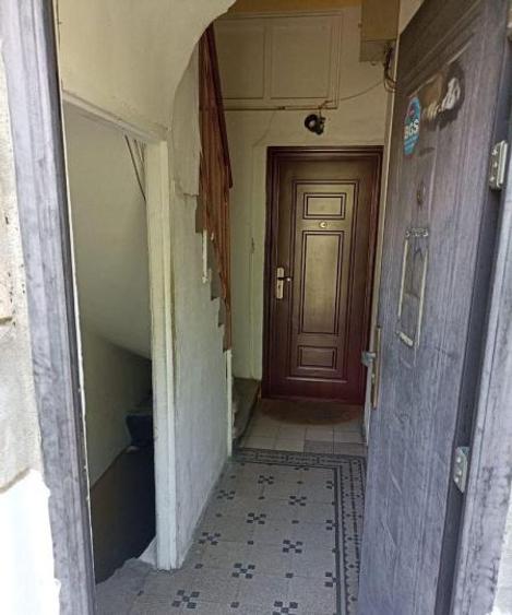 Apartament 3 camere semidecomandat - Cismigiu