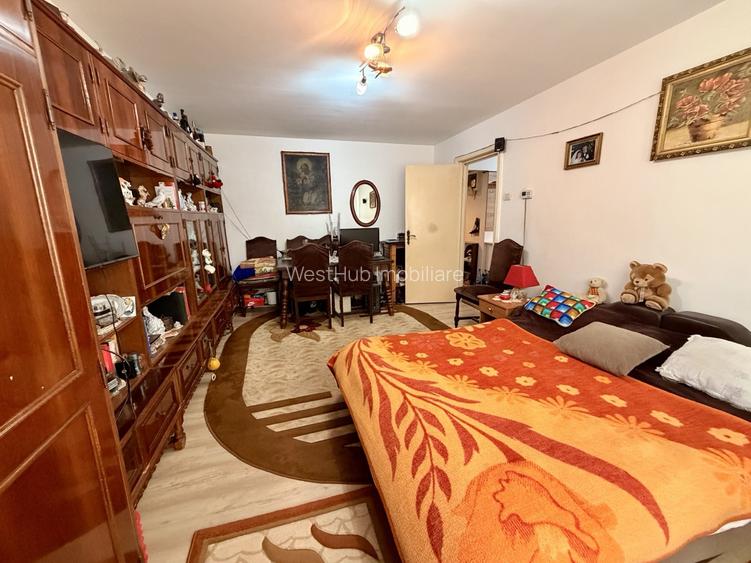 Apartament decomandat, 3 camere - zona Lipovei - 2