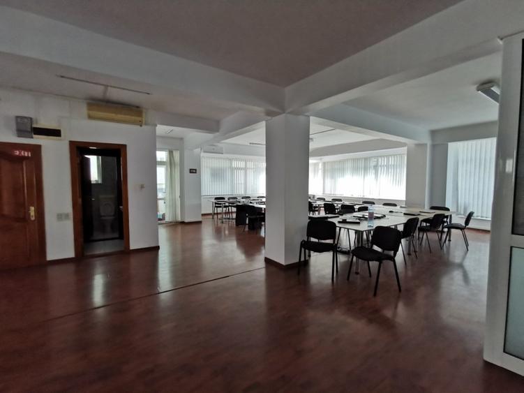 Birou etj 1/2 open space chicineta, gr sanitar, gaze a.c. pvc tripan singr/etaj