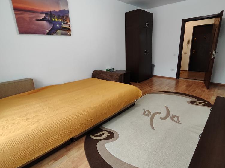 Garsoniera de inchiriat pe termen lung zona BCR-Gara