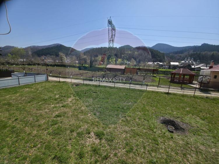 Teren intravilan + casă la roșu de vânzare – Vădurele, jud. Neamț - 5