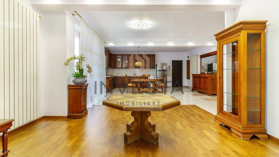 Apartament cu 3 camere in Buna Ziua !