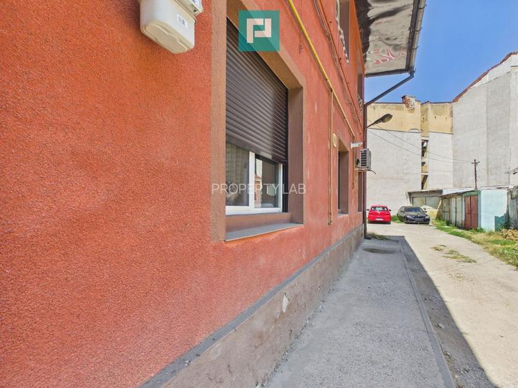 Apartament cu 2 camere și curte ultracentral - 8