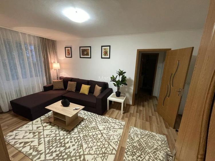 Proprietar, inchiriez 2 camere Pajura - 3