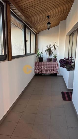 Apartament 3 camere Valea Lupului -- Zona Mall Moldova