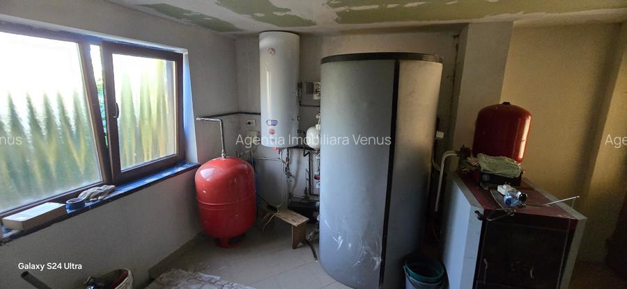 Casa cu etaj si 3552mp teren la Zaicesti - 12