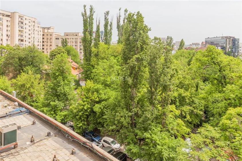 Vanzare spatiu de birouri in Piata Victoriei - 435 mp