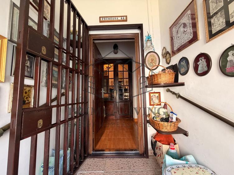 APARTAMENT PARTER + DEMISOL LA VÂNZARE ÎN ZONA VICTORIEI