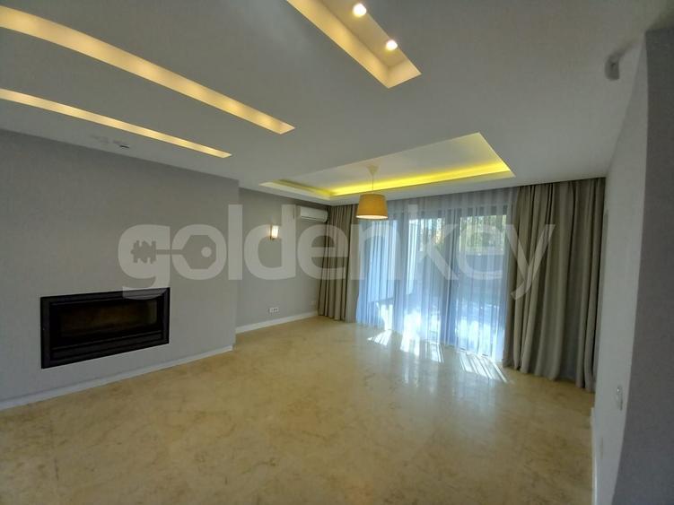 Vila moderna cu 4 camere | Oxford Gardens