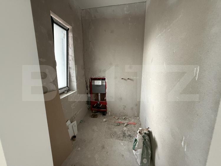 Casa de vanzare, 110 mp utili, zona Botiz