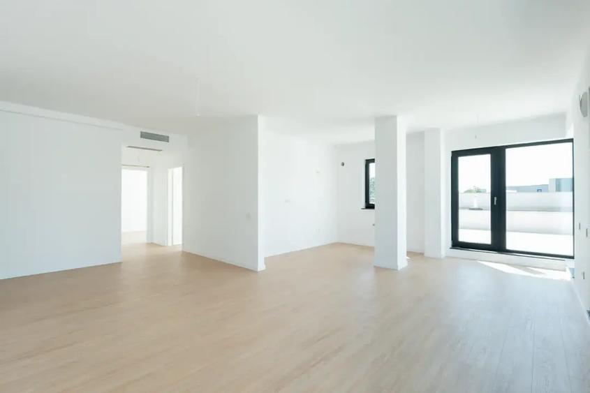 Apartament 3 camere și terasă de 94 mp. Ansamblu nou, finalizat.