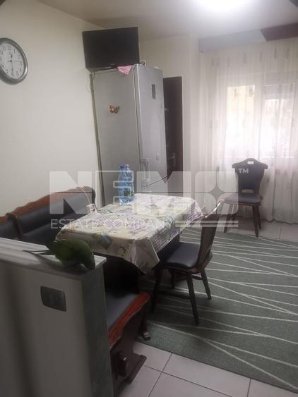 Apartament 3 camere de vânzare | Burdujeni, Suceava | Preț: 90.000 €