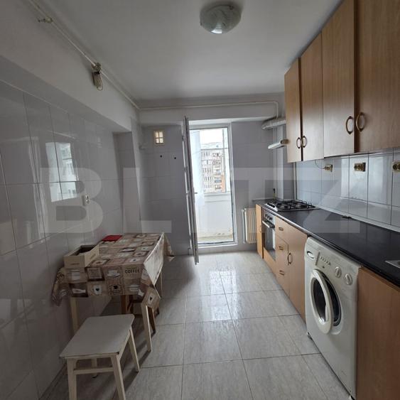 Apartament 2 camere, spatios, 57 mp, zona Micro 21