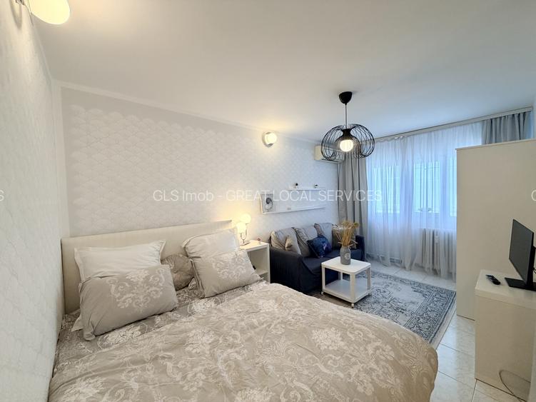 Cozy Studio luminos in Banu Manta - Victoriei cu pat si canapea - 4