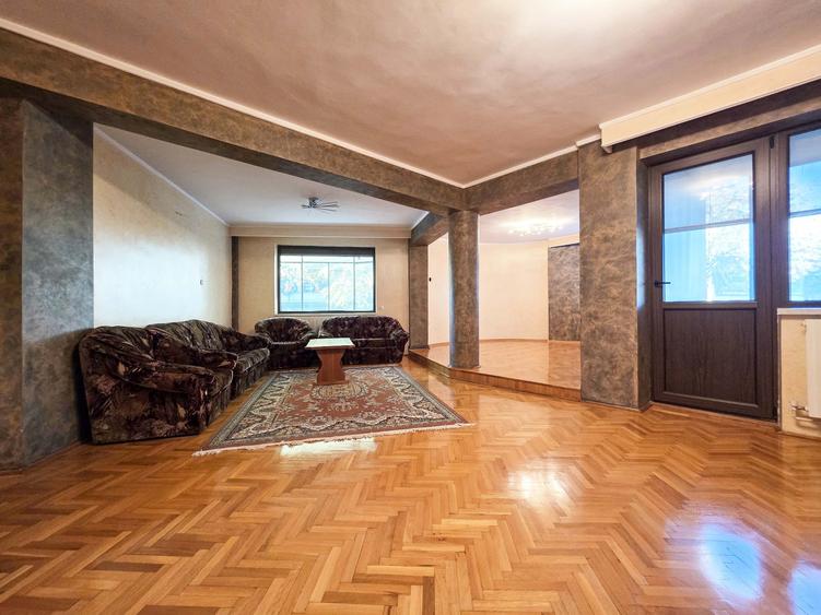Apartament 4 camere centru bd Mamaia cu M Viteazul