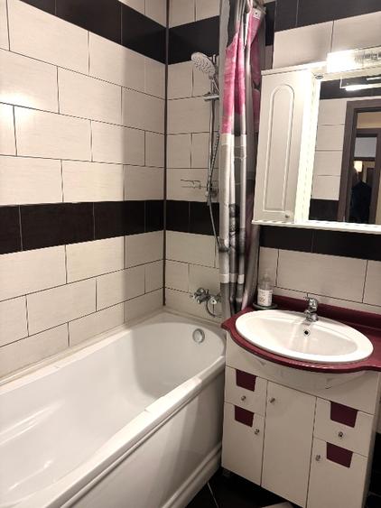 3 camere Lizeanu – 68 mp, etaj 2/8, mobilat, balcon, termoizolat