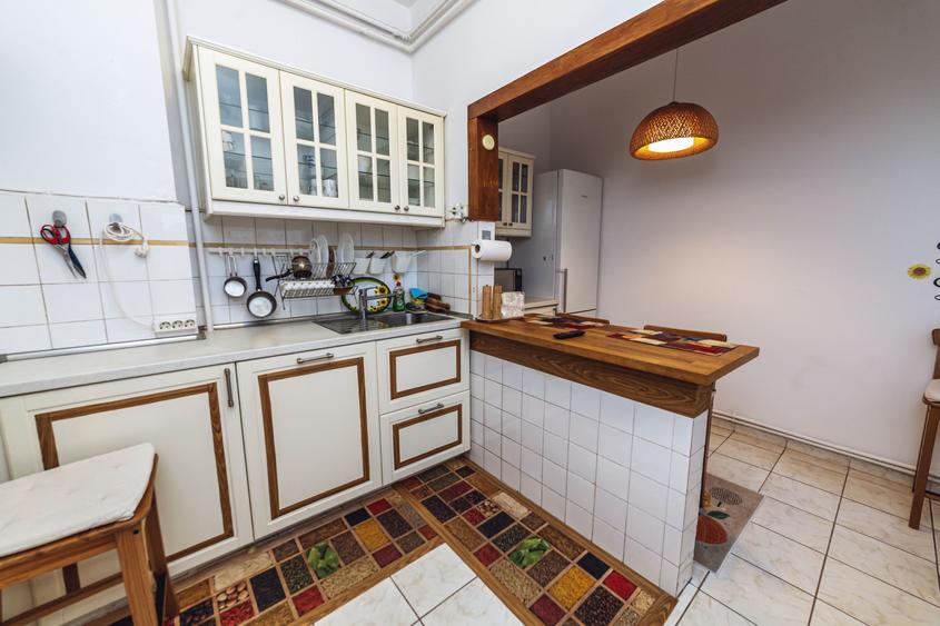 Apartament 4 camere | Centrala Proprie | Parc Cismigiu