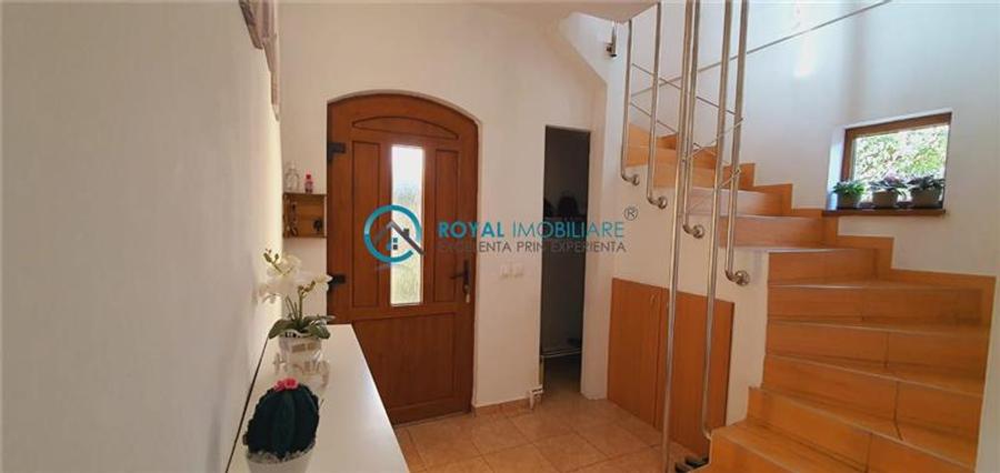 Royal Imobiliare - Vanzare Vila zona Republicii