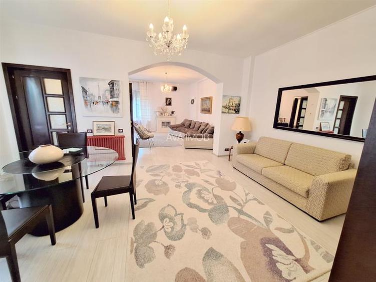 Vila eleganta ultracentrala – str. George Bacovia, Bacau - 50