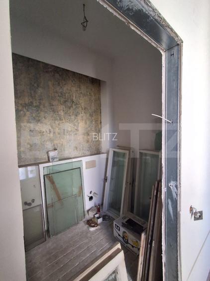 Spațiu comercial 200 mp + acces pod 200 mp, 3 balcoane, lângă Piața Sfatului - 9