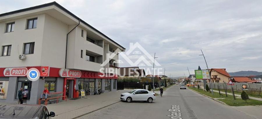 Spatiu comercial parter 450 mp vad pietonal si auto Brana Selimbar