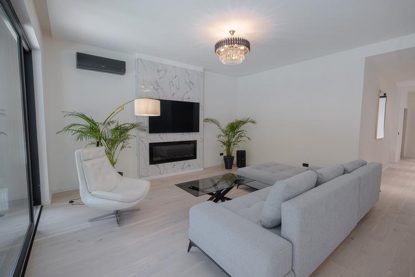 Modern Villa Pipera - Erou Iancu Nicolae