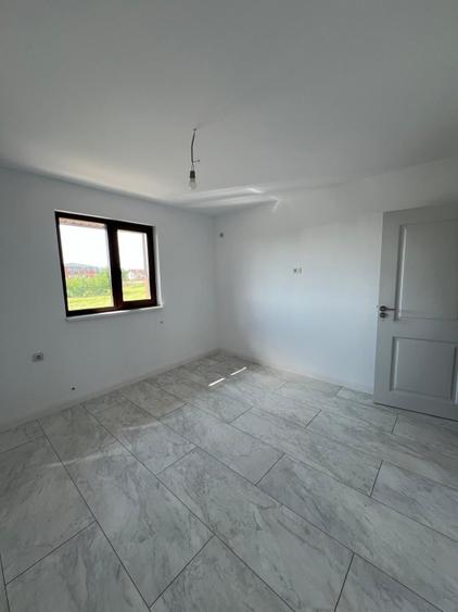 Casă individuală P+1 de vânzare – Alunișu, Jilava