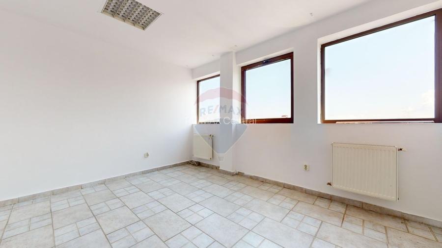 Închiriere Birou spațiul ideal pentru afacerea dumneavoastră în Brașov - 4