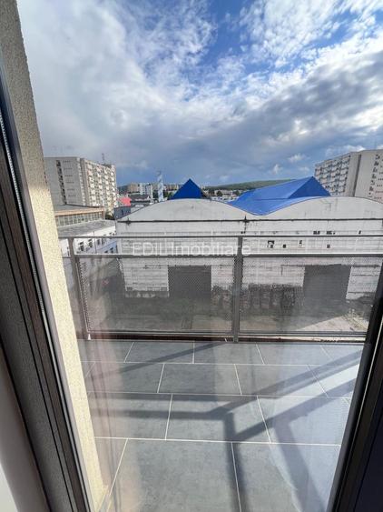 Apartament de închiriat, 3 camere, 64 mp, Mănăștur zona Piața Flora - 11