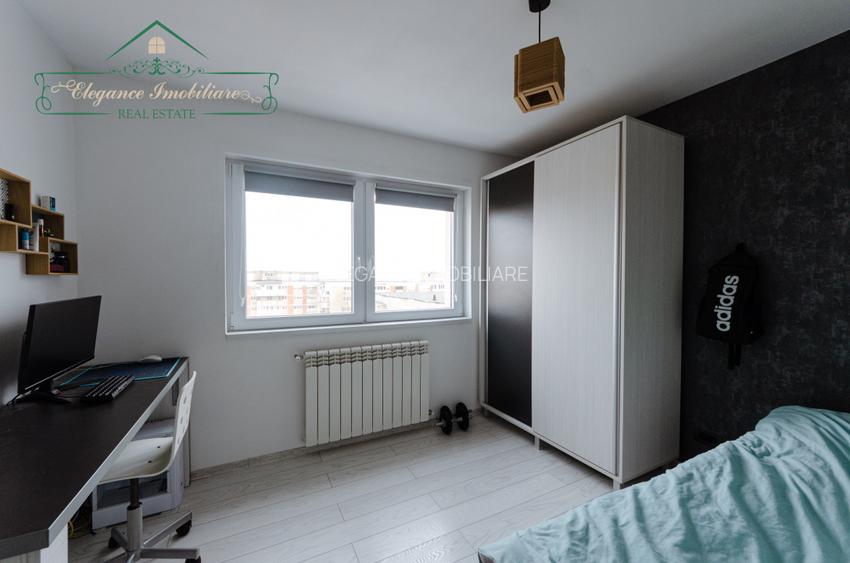 apartament cu 3 camere , zona Lebăda Arad - 4