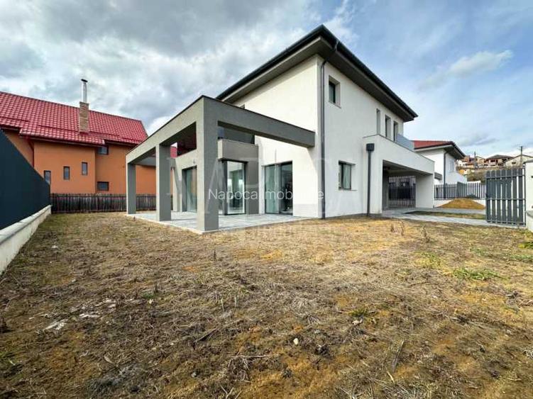 Casa 5 camere de vanzare in Chinteni - 2