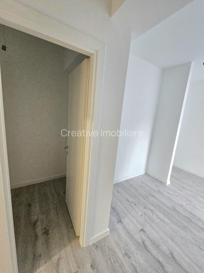 PROPRIETAR: Apartament cu 3 camere și cu 2 băi, complet echipat - intabulat - 15