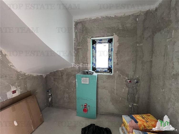 Vila  moderna, individuala cu 4 camere , 3 bai , Living , terasa acoperita, inca - 18