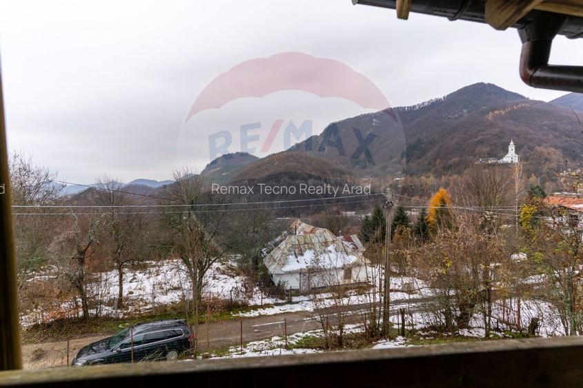 Casă de vanzare,Sacaramb jud. Hunedoara - 7