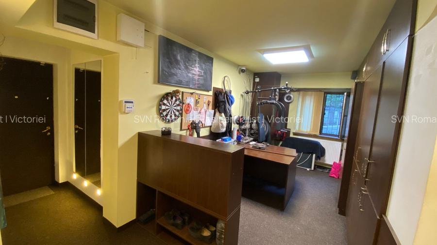 REA1026185 Apartament 3 camere Crangasi-Spatiu Comercial - 2