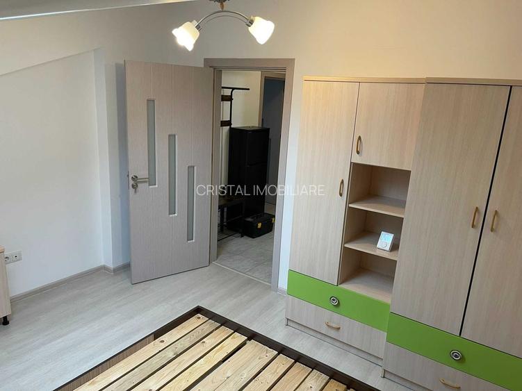Apartament 2 camere Titan, lângă metrou, mobilat și utilat 470 € - 4