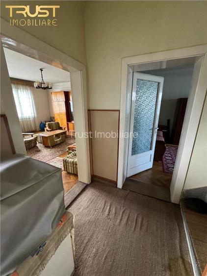 Casa cu 5 camere l 406 MP Teren l Garaj l Andrei Muresanu - 15