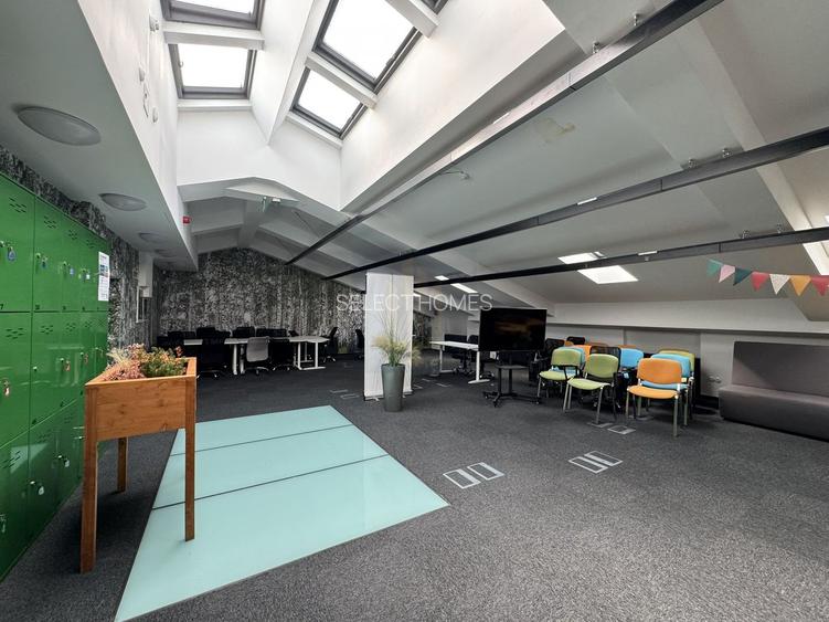 Cladire de birouri consolidata si renovata de inchiriat in *Centrul Vechi* - 41