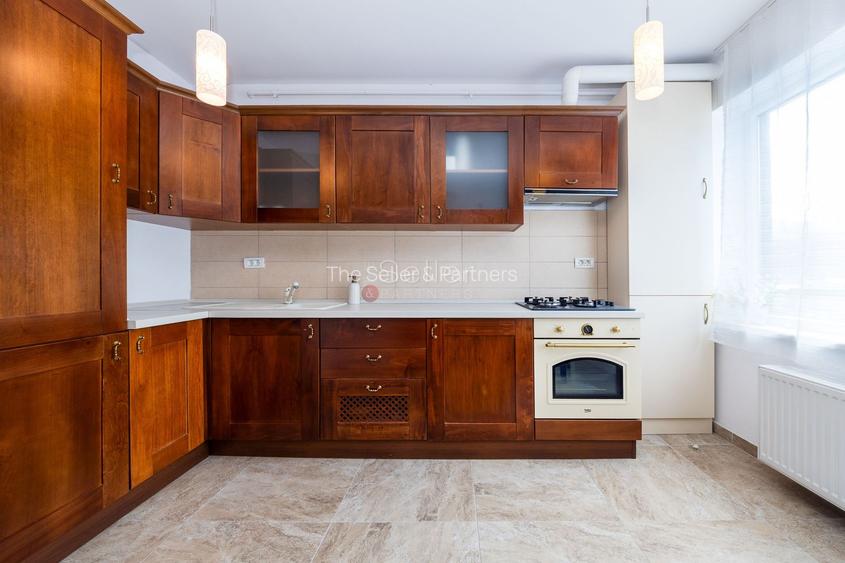 Loc De Parcare Si Boxa Incluse | Zona Verde Aproape - 30